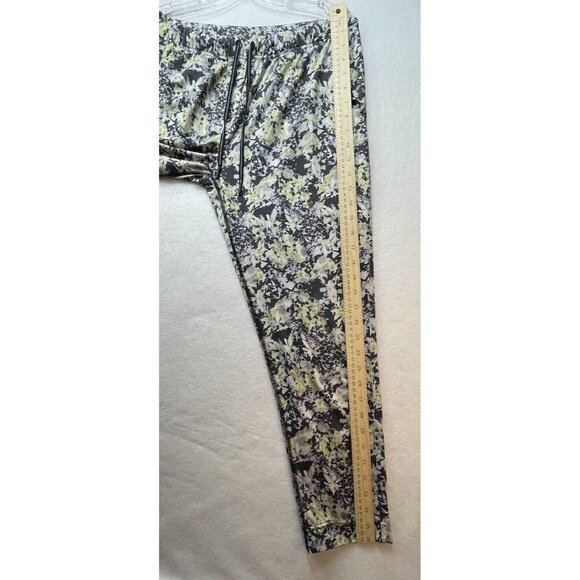 Lululemon Jet Crop Luxtreme Crosscourt Petal Black Clarity Yellow Size 8 Pants - Picture 5 of 7